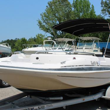 2002 Hurricane gs201 fundeck