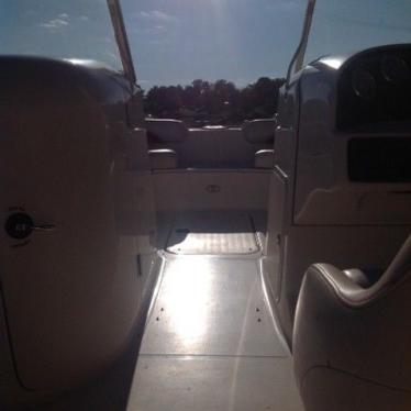 2005 Hurricane sundeck 217