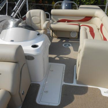 2014 Hurricane fundeck 196 o/b