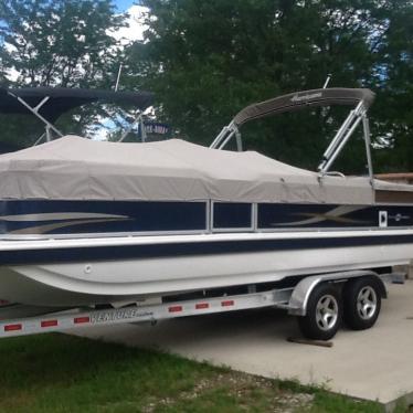 2013 Hurricane fundeck 226 o/b