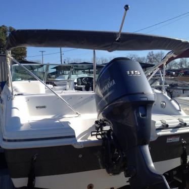 2012 Hurricane sundeck 187 sport