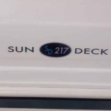 2004 Hurricane sun deck