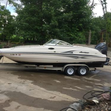 2006 Hurricane 237 sun deck