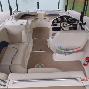 2007 Hurricane deck boat fd 202 io