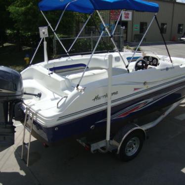 2011 Hurricane 188 sun deck