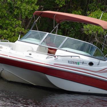 2012 Hurricane 237 sundeck