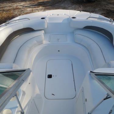 2012 Hurricane sun deck 187 w/ 150 hp yamaha & trailer