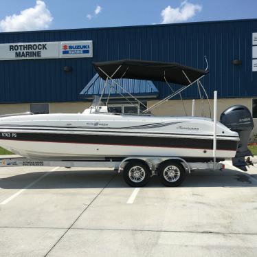 2014 Hurricane 231 deck boat