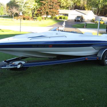 Hydrostream Voyager 2003 for sale for $5,000 - Boats-from-USA.com