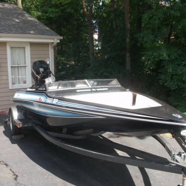 Hydrostream Valero 1988 for sale for $6,400 - Boats-from-USA.com