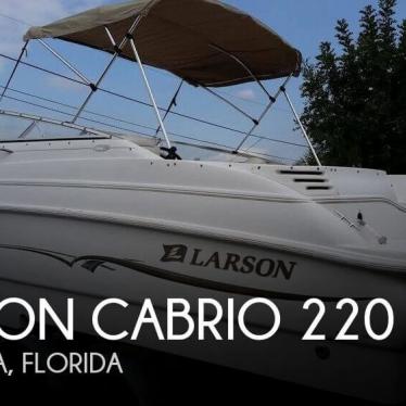 2002 Larson cabrio 220