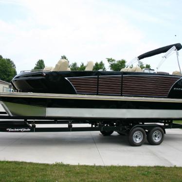 2014 Larson escape 25