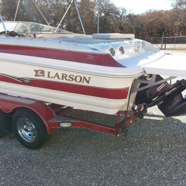 2002 Larson 230lxi