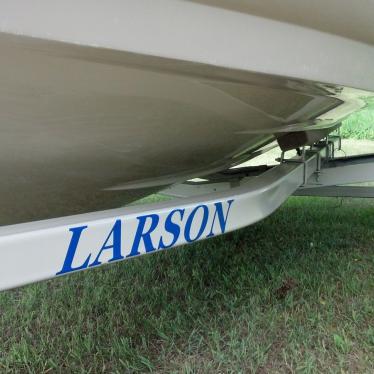 2001 Larson 190 sei