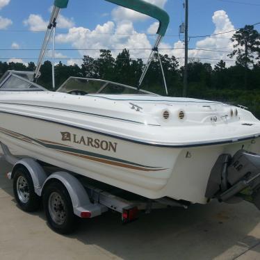 2003 Larson 5.7 gl