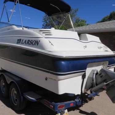 2006 Larson cabrio 220