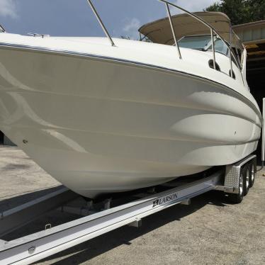 2004 Larson 290 cabrio mid cabin