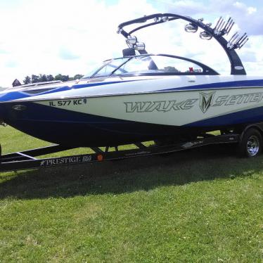 2007 Malibu wakesetter 247 lsv