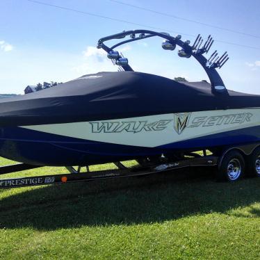 2007 Malibu wakesetter 247 lsv