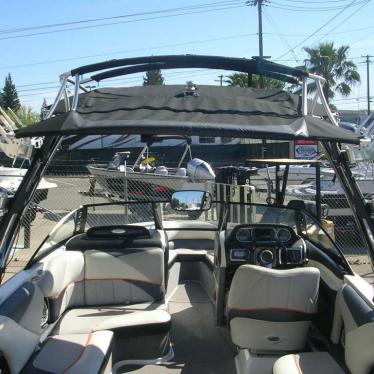 2011 Malibu 247 lsv wakesetter