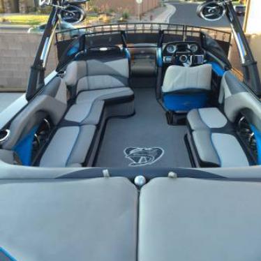 2012 Malibu wakesetter