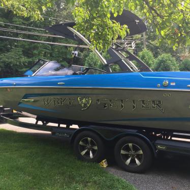 2013 Malibu wakesetter 22 mxz