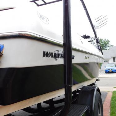 2004 Malibu wakesetter vlx