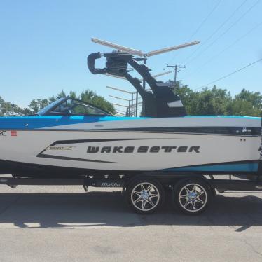 2015 Malibu wakesetter 24 mxz