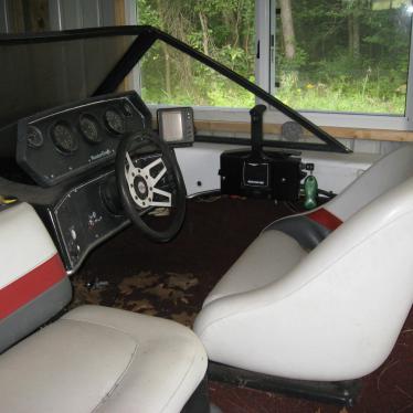 1986 Mastercraft prostar 200