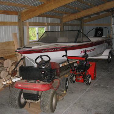 1986 Mastercraft prostar 200