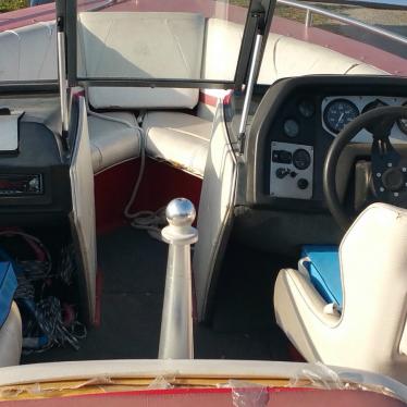 1991 Mastercraft tristar 220