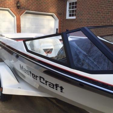 1988 Mastercraft prostar 190