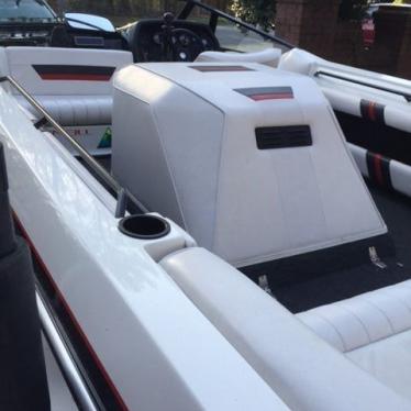 1988 Mastercraft prostar 190