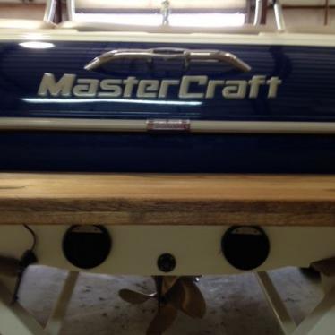 2001 Mastercraft maristar 210