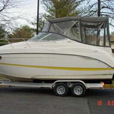 2004 Maxum 2500 se