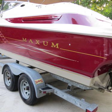 1998 Maxum 2300 sr sport 10th anniversary