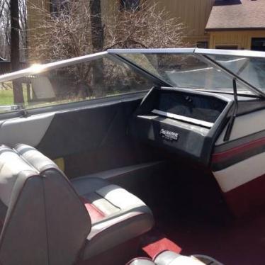 1989 Maxum bowrider