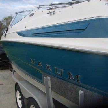 1998 Maxum 2300 sc