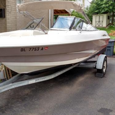 2000 Monterey edge 180 bow rider