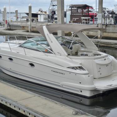 2006 Monterey 350 sport yacht