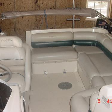 1995 Monterey explorer 23