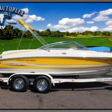 2002 Monterey open bow boat extra clean