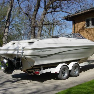 1999 Monterey 236 bow rider