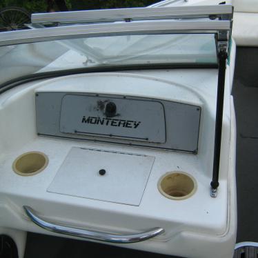 1992 Monterey 179 scr