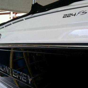 2011 Monterey 224fs