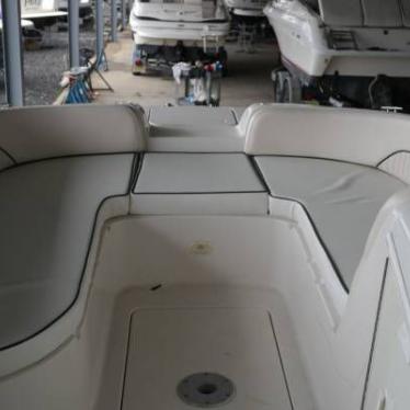 2001 Monterey 240 explorer deckboat