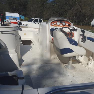 1999 Monterey deckboat