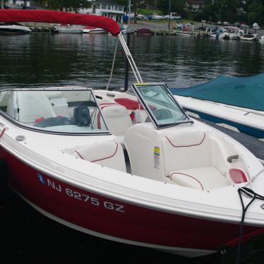 2006 Monterey 180 fs