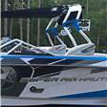 2013 Nautique g23