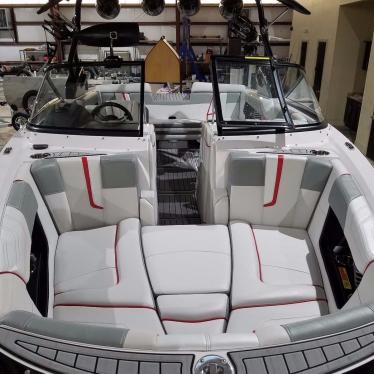 2013 Nautique g23